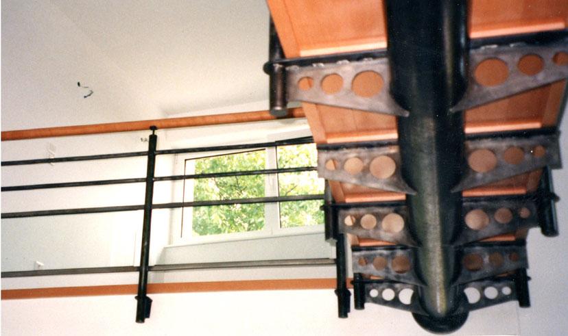 00.01-15wallh19.jpg