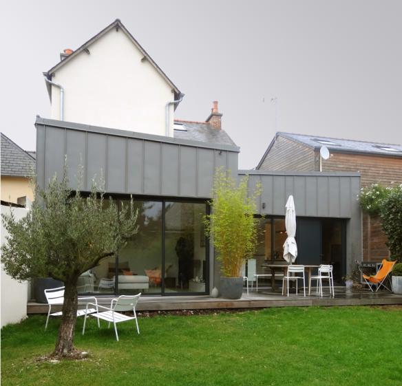 extension-zinc-briandrenaultarchitectes_01_bd.jpg