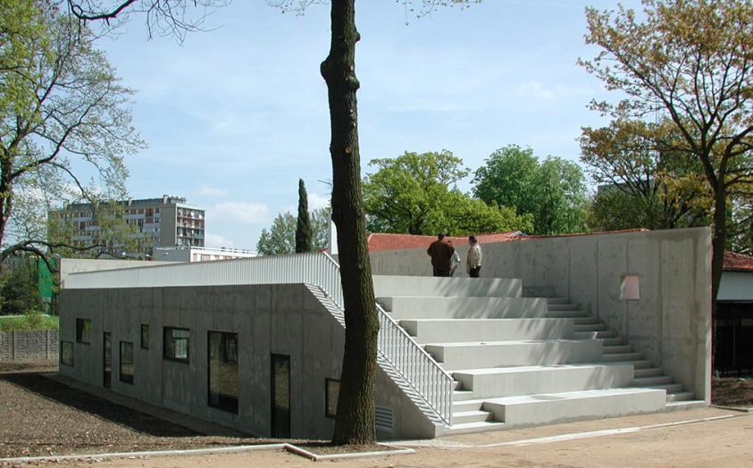 ext2.jpg