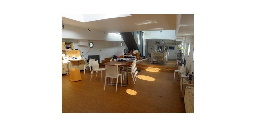 Vue sur la salle à manger - cuisine