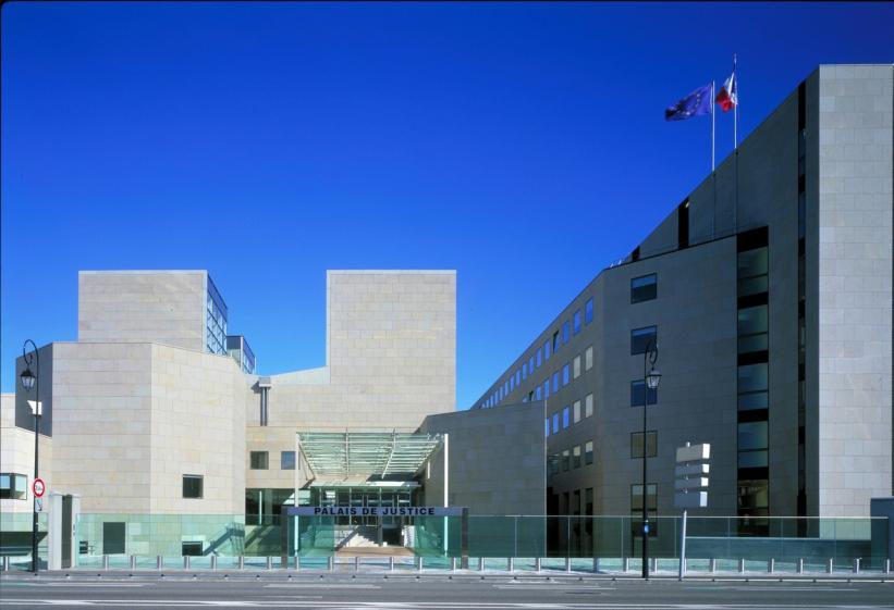 avignon-entree.jpg