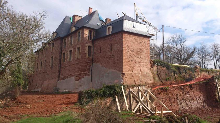 La façade du 17° siècle rénonvée