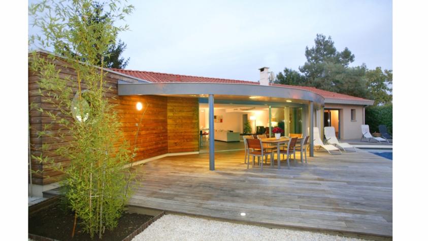 vue_cote_piscine_-_copie.jpg