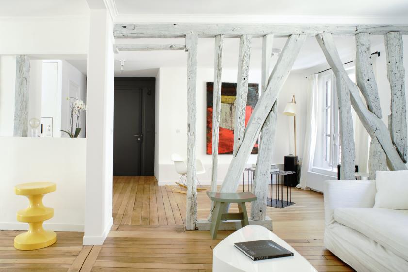 Espace conciliant le charme de l'ancien et le confort du contemporain