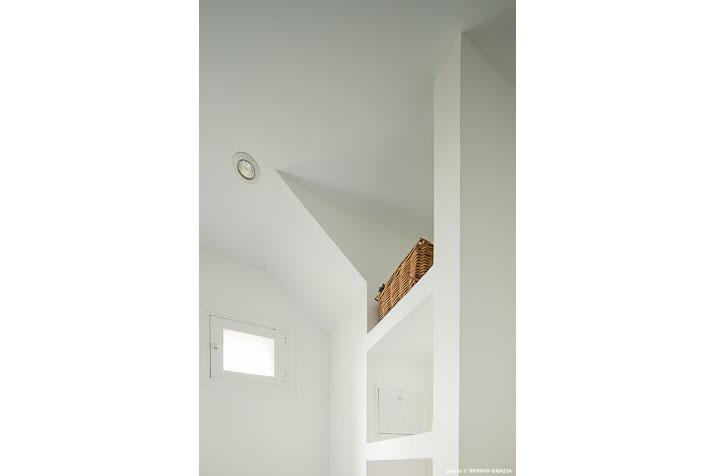 Mission de complète appartement de 100m² issue de liaison entre de deux lots con