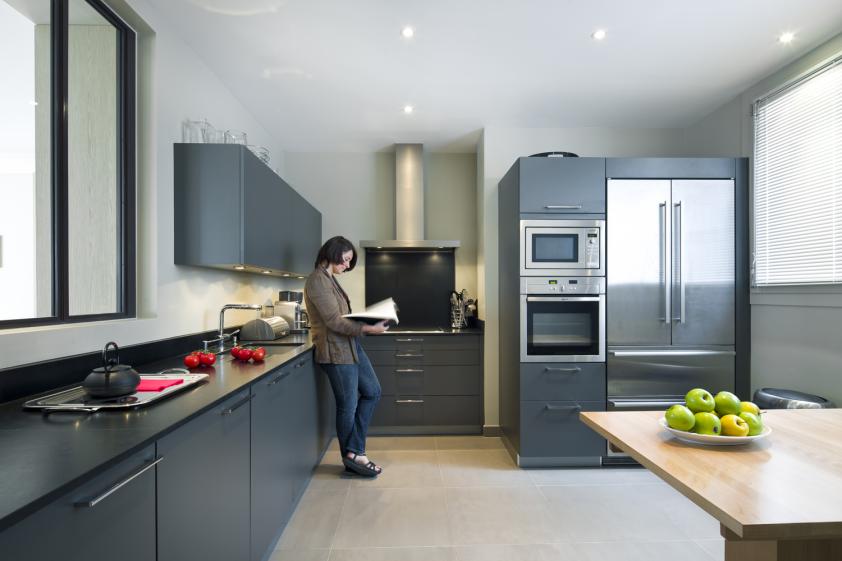 RESTRUCTURATION COMPLETE D'UN GRAND APPARTEMENT FAMILIAL