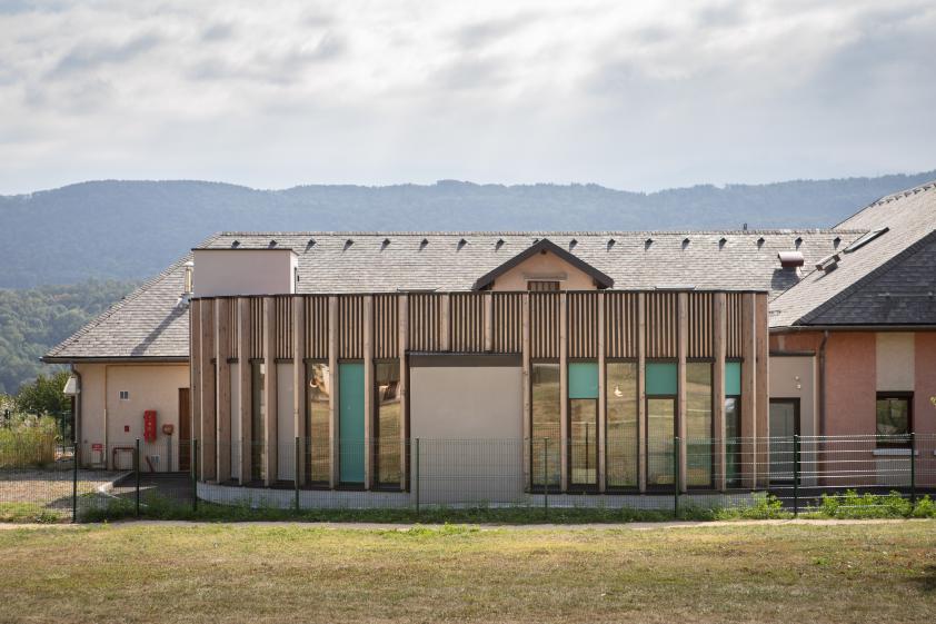 on-architectes, Restaurant scolaire à Cruet (73)