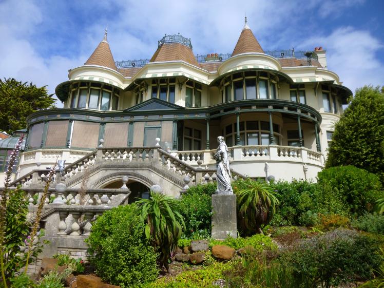 russell-cotes-museum-exterior.jpg