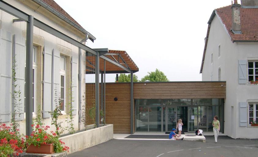 02_page_ecole_chargey_les_gray_copie.jpg