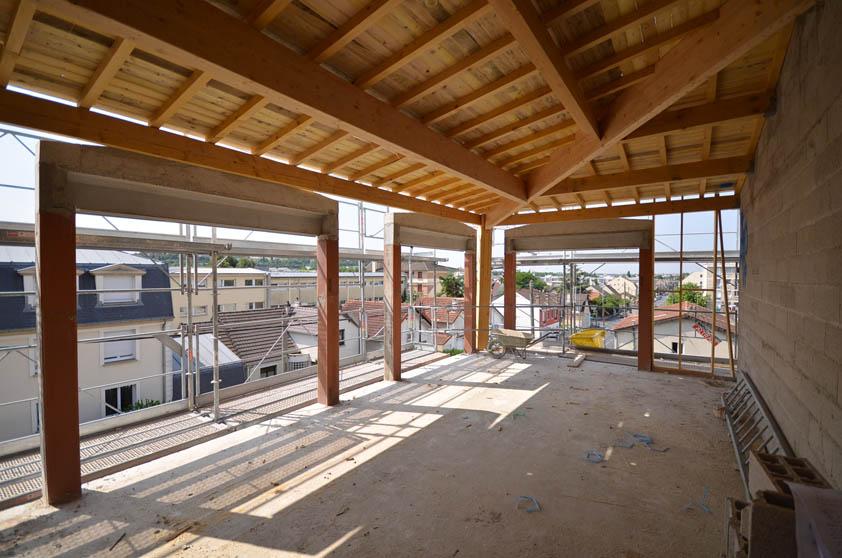 Logement au R+3 en phase chantier.
