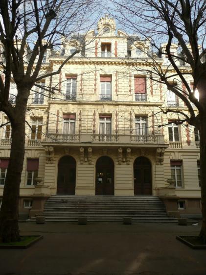 bat_a_cour_facade_nord-4.jpg