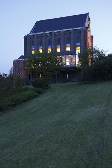ar-006-07-l15.jpg