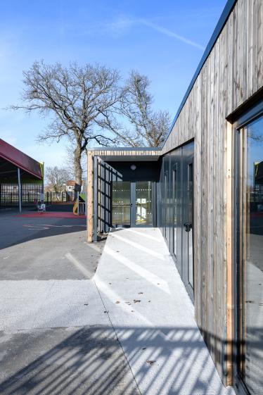 rocher-gpe-scolaire-coueron-21.jpg
