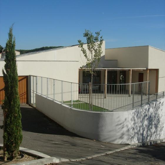 eguilles-01.jpg