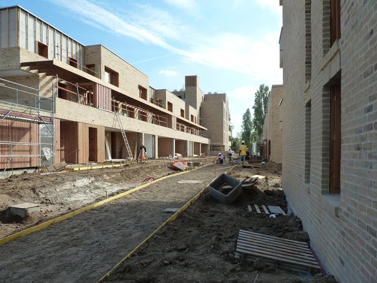 03-_venelle_vers_la_rue_marguerite_yourcenar_depuis_le_sol.jpg