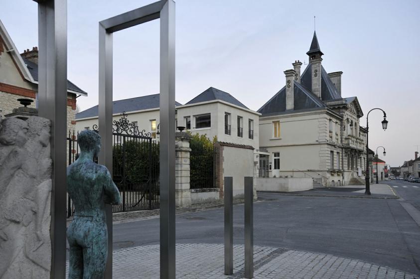 2011-01-28-cormontreuil-extension_mairie_000001.jpg