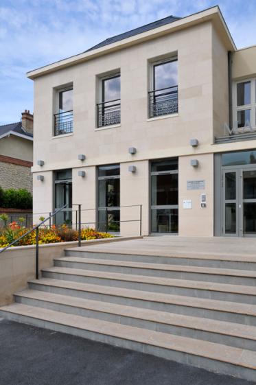 2011-05-02-cormontreuil-extension_mairie_000009.jpg