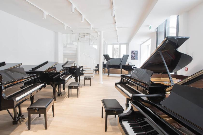 Steinway & Sons Showroom - Salle d'exposition