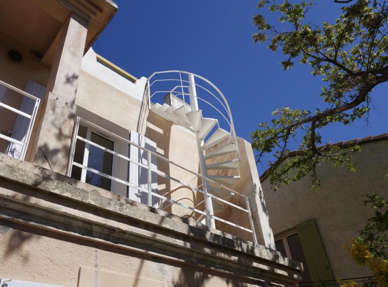 02_1_escalier.jpg