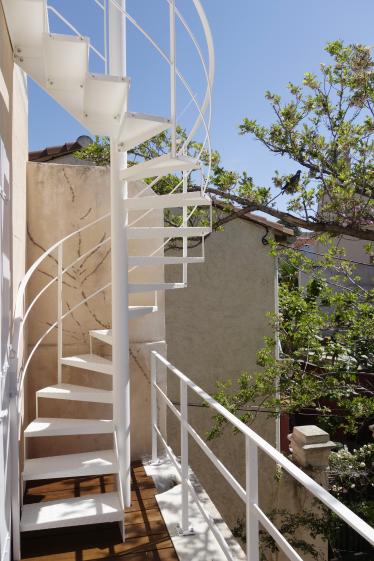 02_2_escalier.jpg