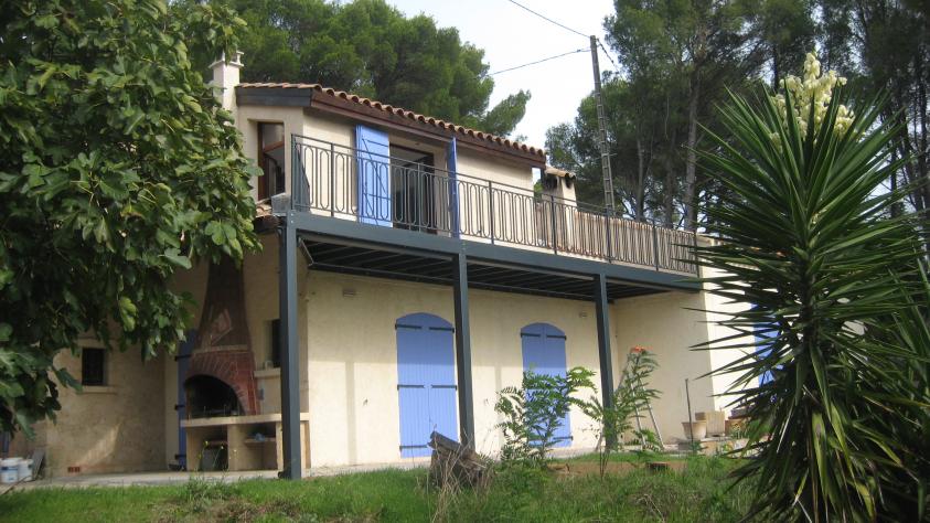 création d'une terrasse en structure métallique