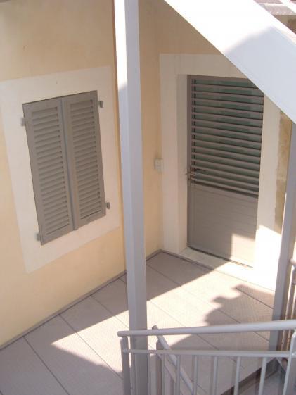 Vue depuis l'escalier métallique
