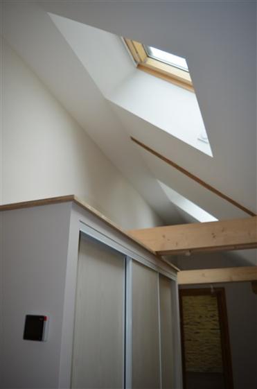 9_sous_les_combles.jpg