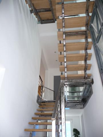 09.jpg