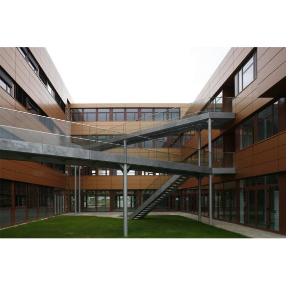 i06.jpg