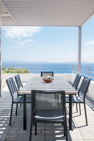 Villa FD « Sur la Corniche », Le Lavandou, Var.       photo: Jours&Nuits