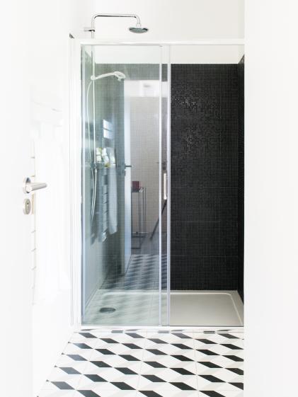 Villa FD « Sur la Corniche », Le Lavandou, Var.       photo: Jours&Nuits