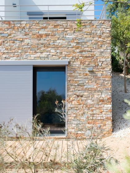 Villa FD « Sur la Corniche », Le Lavandou, Var.       photo: Jours&Nuits