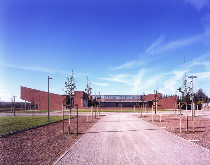 FACULTE DES SPORTS - LIEVIN : tranche 1 - vue nord