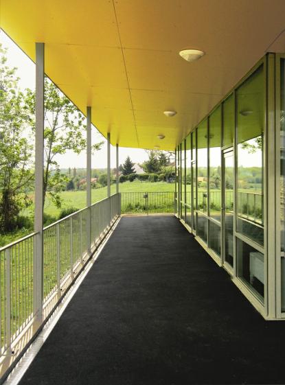 cantine - auvent