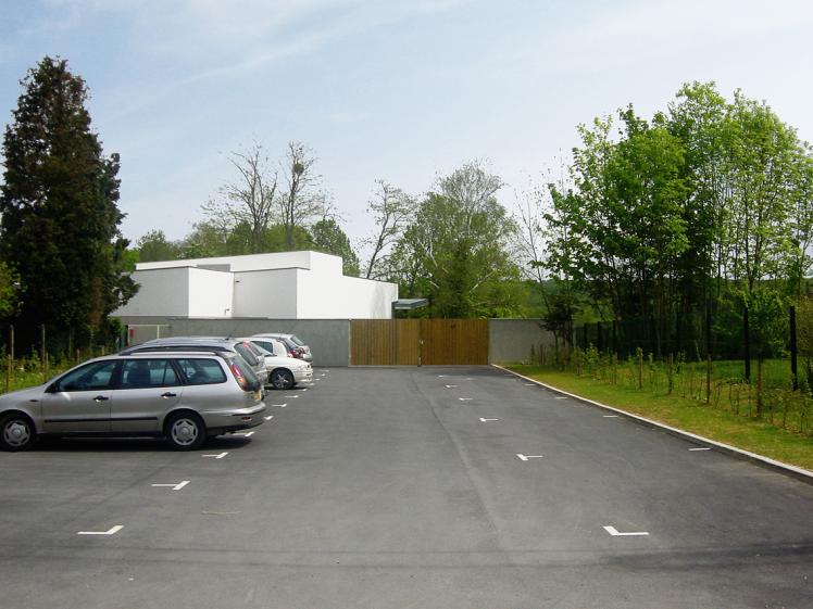 cantine - parking et accès de service