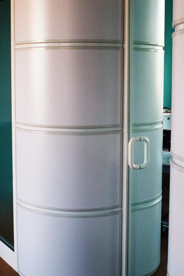 f1030002.jpg