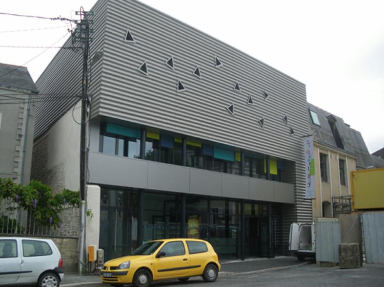 facade_sur_rue.jpg