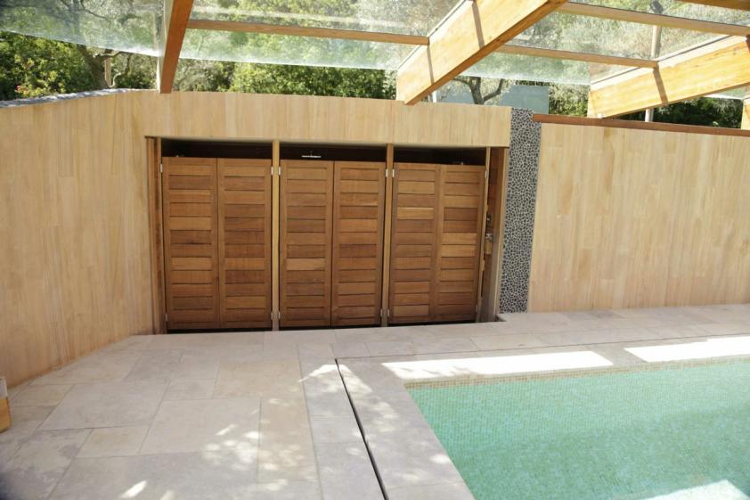 le-pool-house.jpg