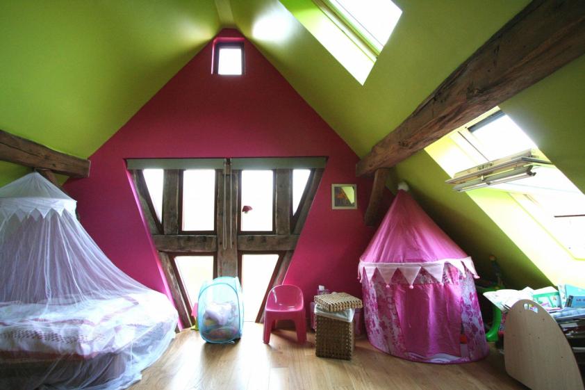chambre_rose_enfant.jpg
