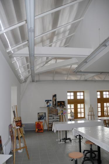 6-barjac-atelier_peinture.jpg