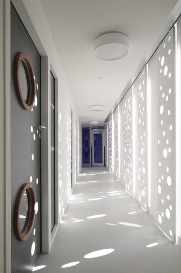 Circulation -protection solaire panneaux coulissants - *Photos :aHa