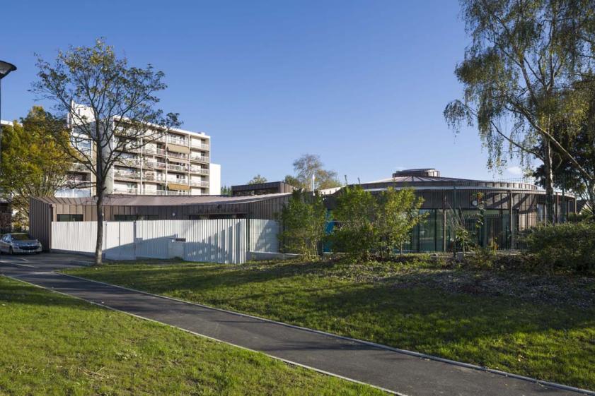 Façade sur espace public - *Photo :Hervé Abbadie®