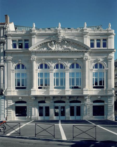 058_facade_frontale.jpg