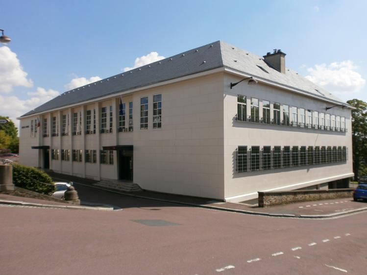 Façade Nord entrée du palais de justice