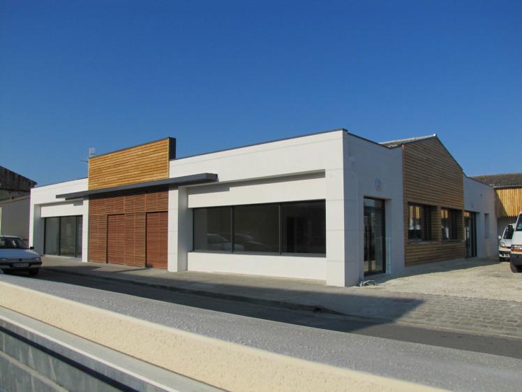 facade_entree_principale.jpg