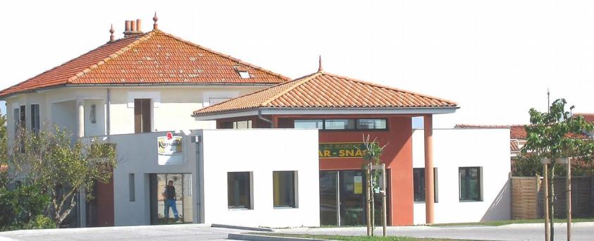 152_bar_snack_breuil_magne.jpg