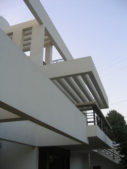 daccache_2007_16.jpg