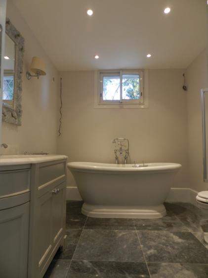 6_salle_de_bains_maitre-1.jpg