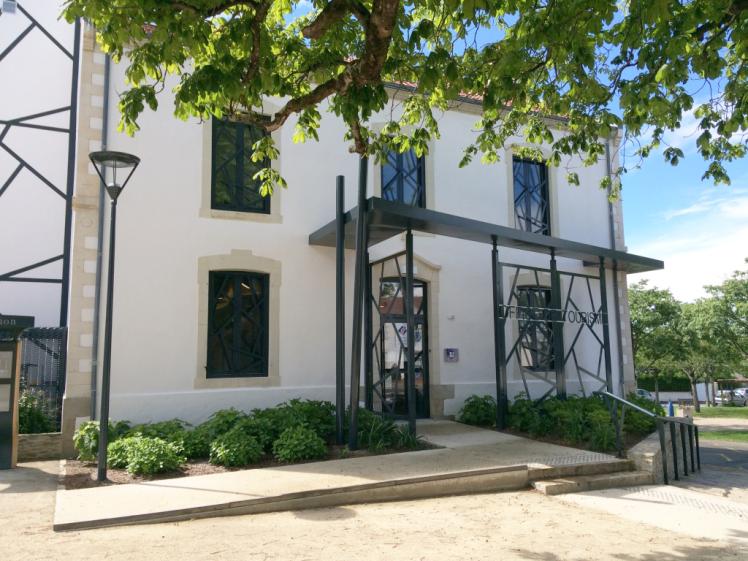Office de Tourisme La Plaine-sur-Mer - Sandra Troffigué Architecte