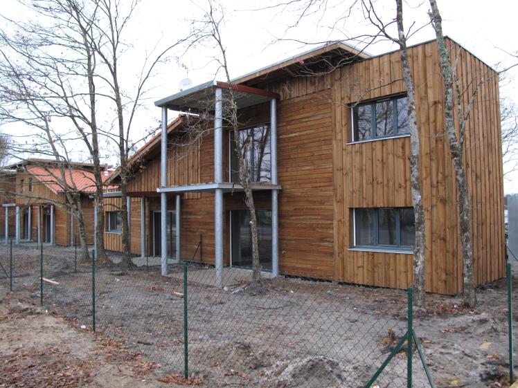 Petit habitat collectif